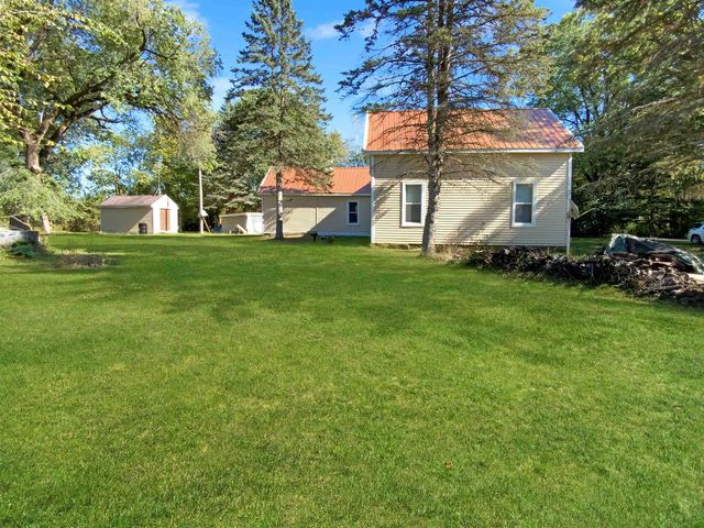 W11160 APACHE ROAD, Plainfield, WI 54966