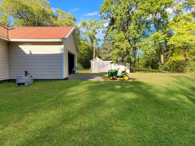 W11160 APACHE ROAD, Plainfield, WI 54966