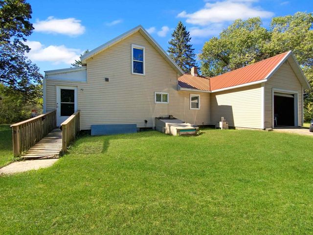 W11160 APACHE ROAD, Plainfield, WI 54966