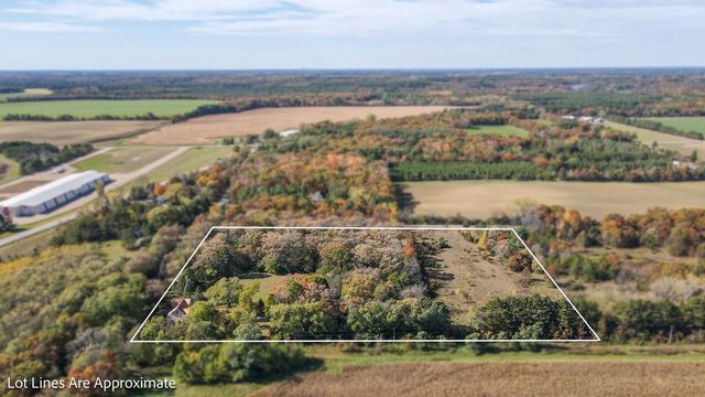 W11160 APACHE ROAD, Plainfield, WI 54966