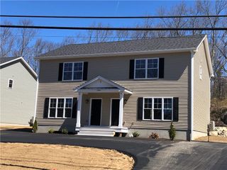 1445 Old Louisquisset Pike 10A, Lincoln, RI 02865