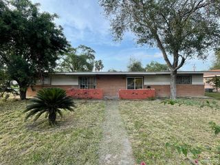 818 Walnut Avenue, Mcallen, TX 78501