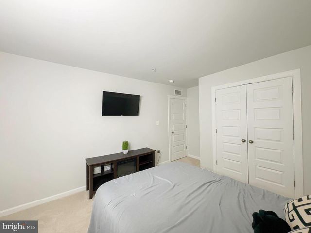 5904 SAINT PAULS BLF, Brandywine, MD 20613