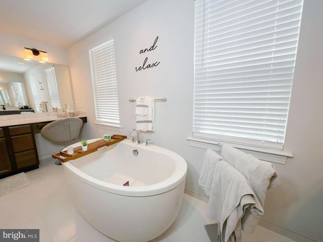 5904 SAINT PAULS BLF, Brandywine, MD 20613