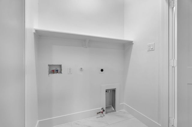 2340 Alsiddiq Drive, Irving, TX 75062