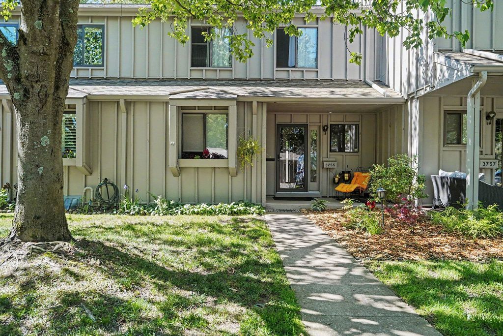 3755 Cedaridge Road, Kalamazoo, MI 49008