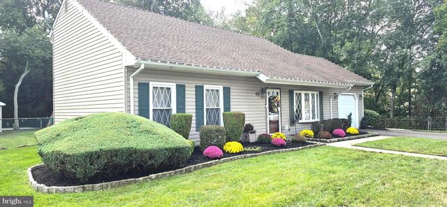 45 EASTMONT LN, Sicklerville, NJ 08081