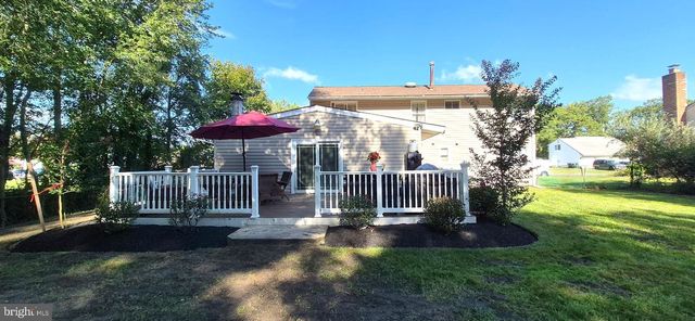 45 EASTMONT LN, Sicklerville, NJ 08081