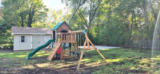 45 EASTMONT LN, Sicklerville, NJ 08081