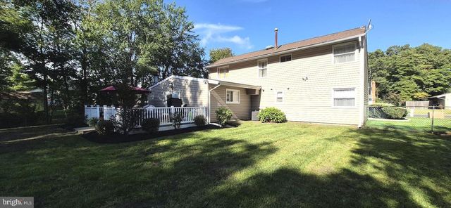 45 EASTMONT LN, Sicklerville, NJ 08081