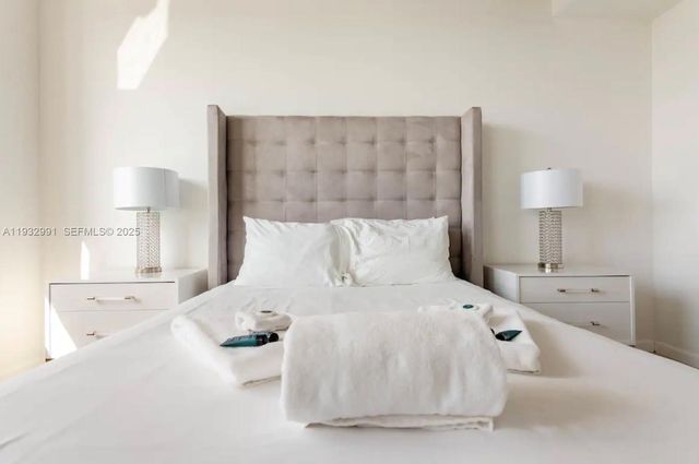 3250 NE 1st Ave 1108, Miami, FL 33137