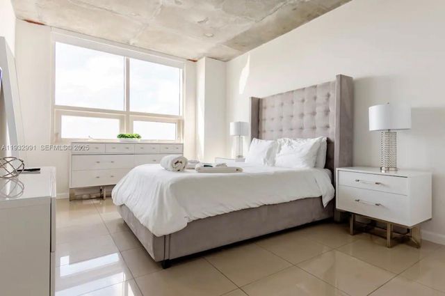 3250 NE 1st Ave 1108, Miami, FL 33137