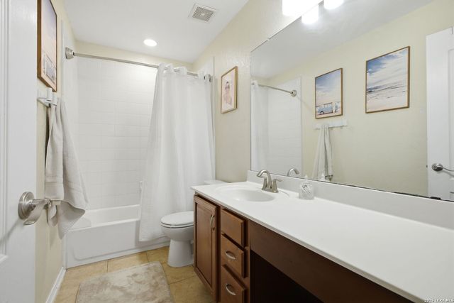 21211 Leslie Carson, San Antonio, TX 78258