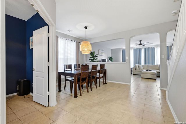 21211 Leslie Carson, San Antonio, TX 78258