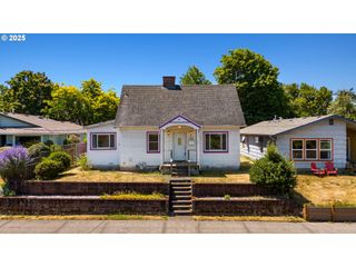 9816 N CENTRAL St, Portland, OR 97203
