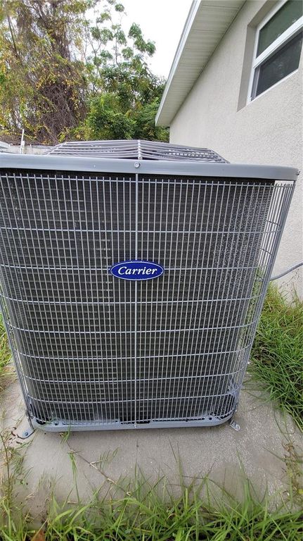 Image 20 of property listing at 1723 TALLAHASSEE DRIVE, Daytona Beach, FL 32117