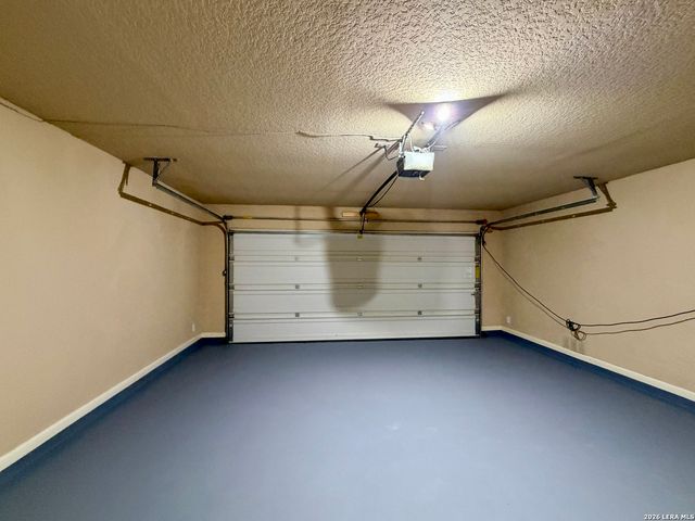 11727 Autumndale, San Antonio, TX 78254
