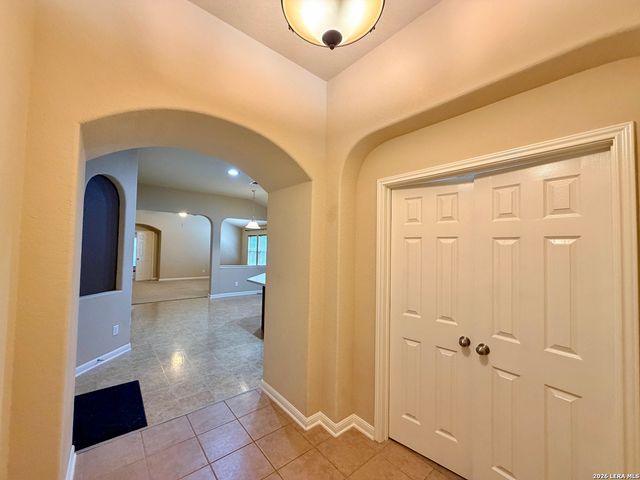 11727 Autumndale, San Antonio, TX 78254