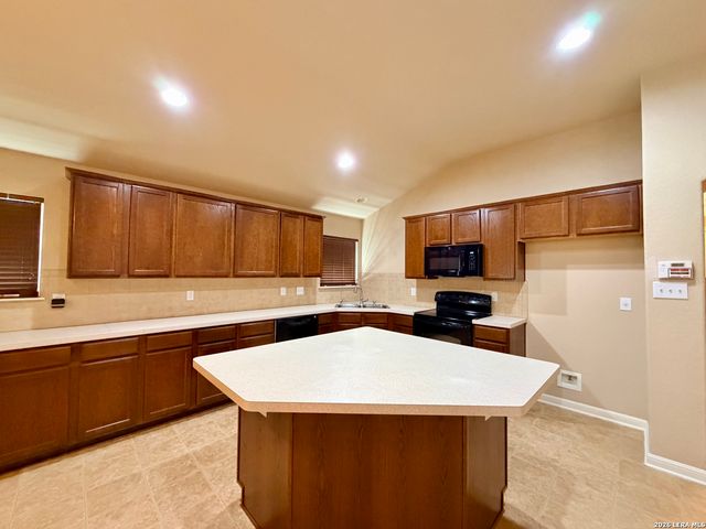 11727 Autumndale, San Antonio, TX 78254