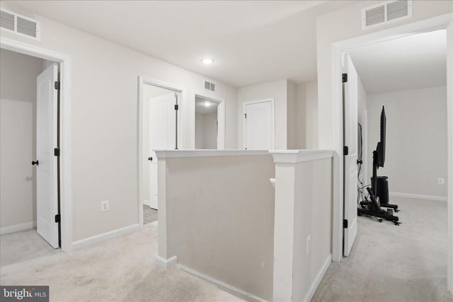 76 DIVING SCAUP RD, Hedgesville, WV 25427