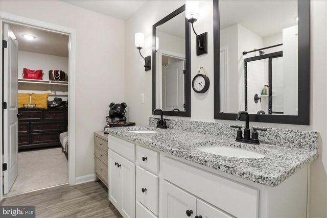 76 DIVING SCAUP RD, Hedgesville, WV 25427