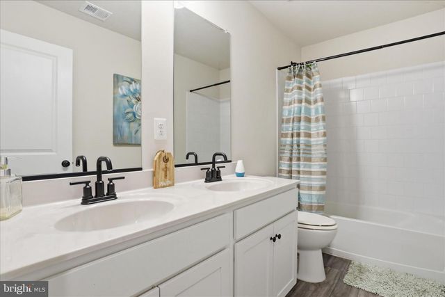 76 DIVING SCAUP RD, Hedgesville, WV 25427