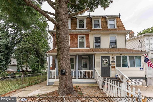 36 E WASHINGTON AVE, Clifton Heights, PA 19018