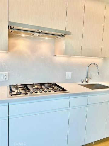 877 Francisco Street 1828, Los Angeles, CA 90017
