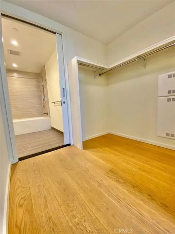 877 Francisco Street 1828, Los Angeles, CA 90017