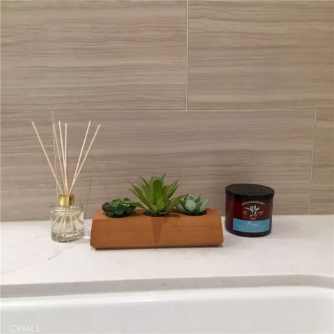 877 Francisco Street 1828, Los Angeles, CA 90017