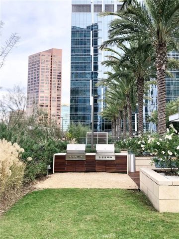 877 Francisco Street 1828, Los Angeles, CA 90017