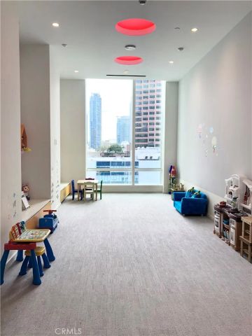 877 Francisco Street 1828, Los Angeles, CA 90017