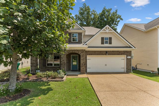 6013 Lori Anne Dr, Spring Hill, TN 37174