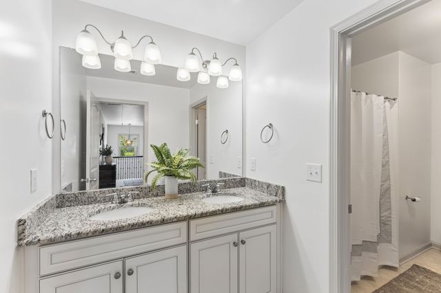 6013 Lori Anne Dr, Spring Hill, TN 37174