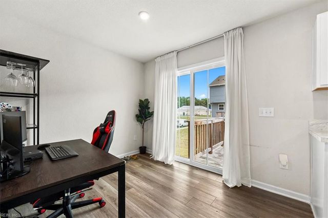 15 Clara CT, Suffolk, VA 23432