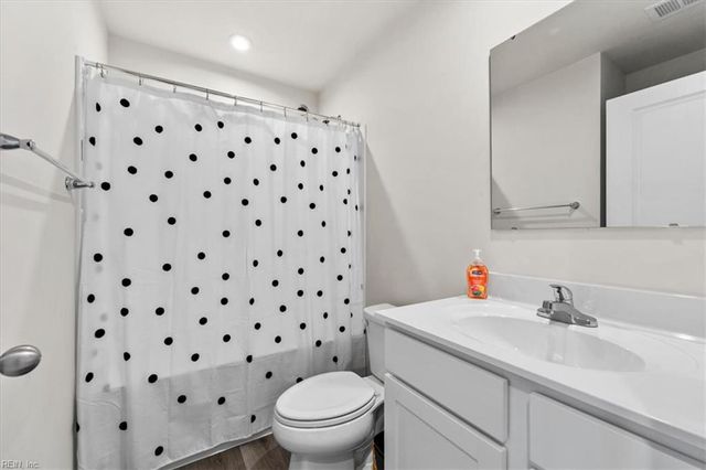 15 Clara CT, Suffolk, VA 23432