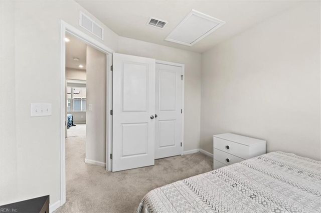 15 Clara CT, Suffolk, VA 23432