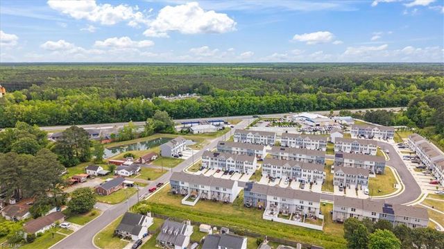 15 Clara CT, Suffolk, VA 23432