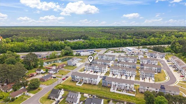 15 Clara CT, Suffolk, VA 23432