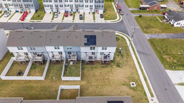 15 Clara CT, Suffolk, VA 23432