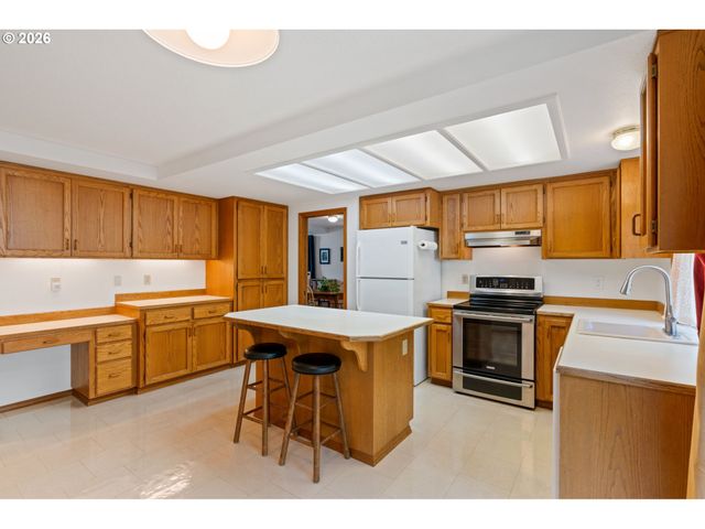 2381 Ne 149TH Ave, Portland, OR 97230