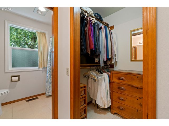2381 Ne 149TH Ave, Portland, OR 97230