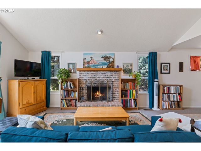 2381 Ne 149TH Ave, Portland, OR 97230