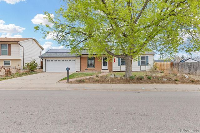 2644 S Norfolk Street, Aurora, CO 80013