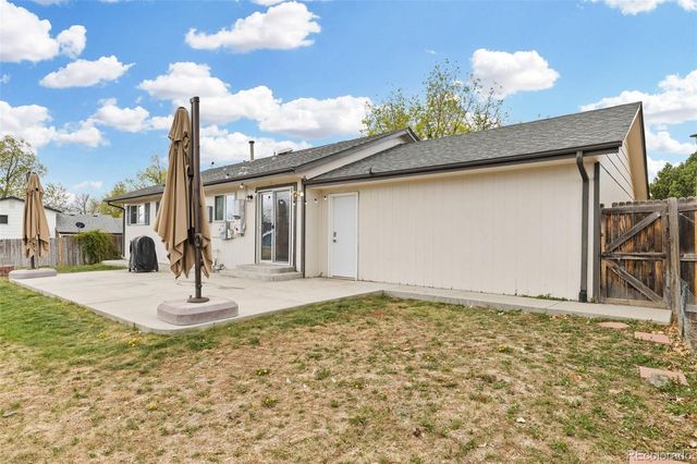 2644 S Norfolk Street, Aurora, CO 80013