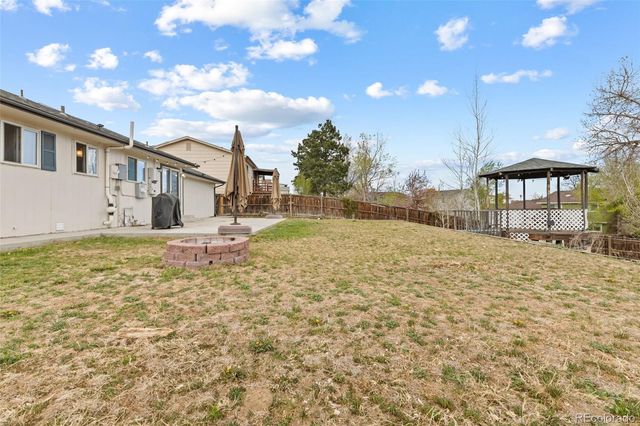 2644 S Norfolk Street, Aurora, CO 80013