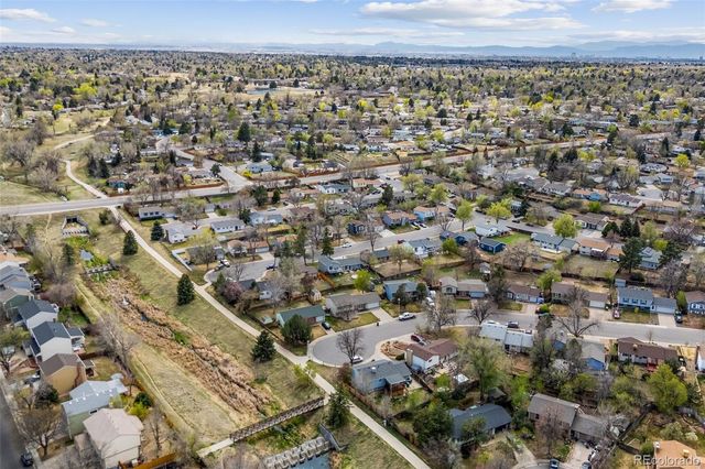 2644 S Norfolk Street, Aurora, CO 80013