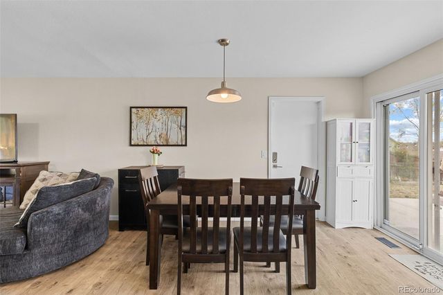 2644 S Norfolk Street, Aurora, CO 80013