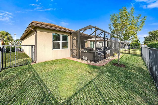 11392 SW Carlisle Crossing Avenue, Port St Lucie, FL 34987