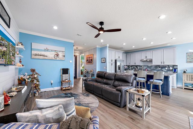 11392 SW Carlisle Crossing Avenue, Port St Lucie, FL 34987